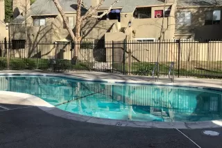 Photo #2: 19054199 Listing 