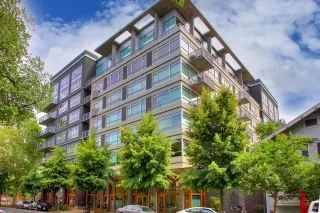 Photo #1: 19055927 Listing 