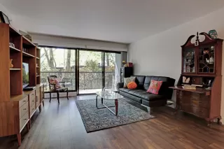 Photo #1: 19061537 Listing