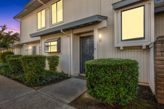 MLS: 19064859 Condo For Sale