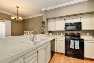 Photo #6: 19066020 Listing 