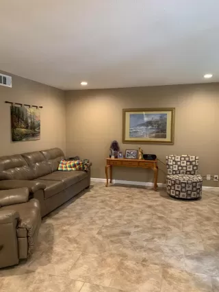 Photo #4: 19067724 Listing 