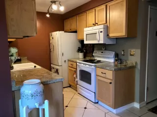 Photo #3: 19068648 Listing 