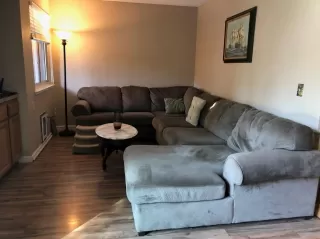 Photo #5: 19068648 Listing 