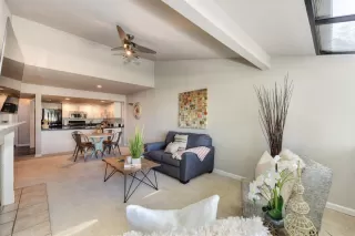Photo #2: 19069694 Listing 