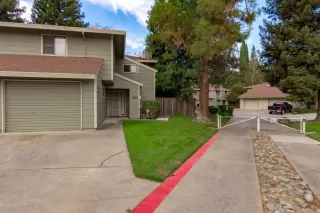 Photo #2: 19070108 Listing