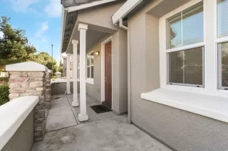 Photo #3: 19070996 Listing 