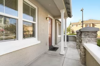 Photo #4: 19070996 Listing 