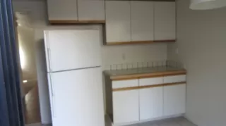 Photo #5: 19071273 Listing