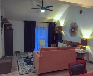 Photo #3: 19073633 Listing