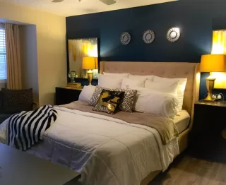 Photo #5: 19073633 Listing