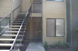 Photo #2: 19074051 Listing 