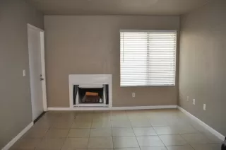 Photo #4: 19074051 Listing 