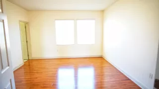 Photo #4: 19074212 Listing 