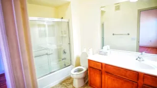 Photo #6: 19074212 Listing 