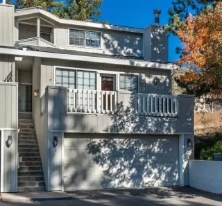 Click for more information on MLS # 19075079 : 3220 UNITED DR #3 More Details about MLS # 19075079 : 3220 UNITED DR #3