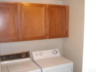 Photo #4: 19075397 Listing