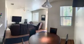 Photo #4: 19076753 Listing 