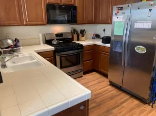 Photo #6: 19076753 Listing 