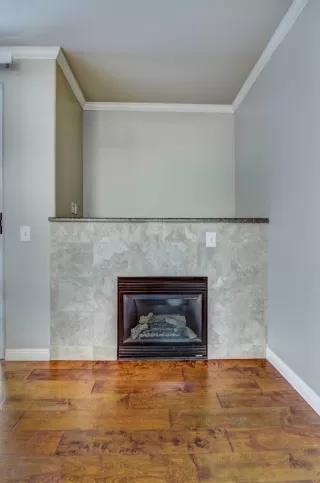 Photo #2: 19076914 Listing 