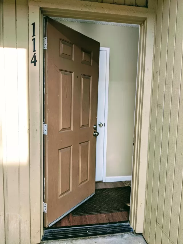 MLS: 19077200 Condo For Sale