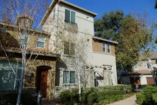 Photo #1: 19077954 Listing 