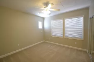 Photo #6: 19078455 Listing