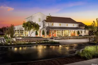 Photo #6: 19078766 Listing 