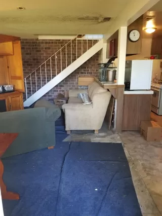 Photo #2: 19078823 Listing