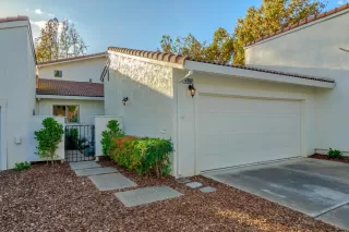 Photo #6: 19079183 Listing 