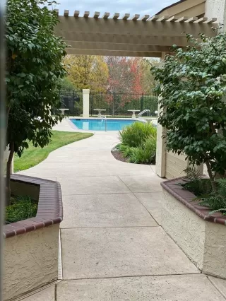 Photo #2: 19079737 Listing