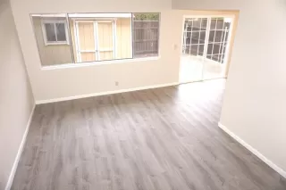 Photo #6: 19079747 Listing 