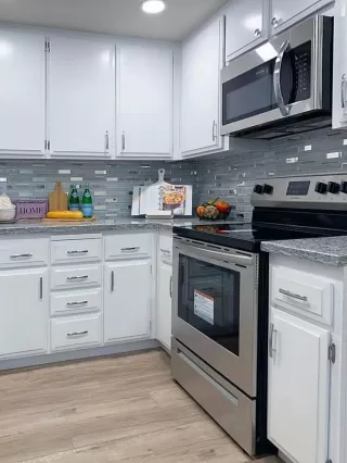 Photo #5: 19080003 Listing 