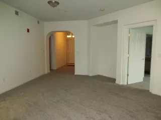 Photo #4: 19080026 Listing