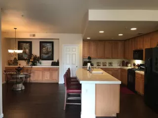 Photo #1: 19080458 Listing