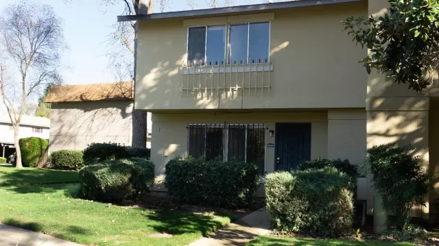 MLS: 19081063 Condo For Sale