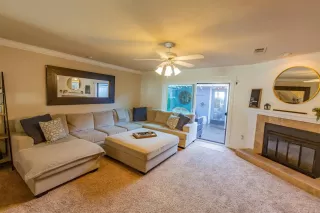 Photo #5: 19081130 Listing 