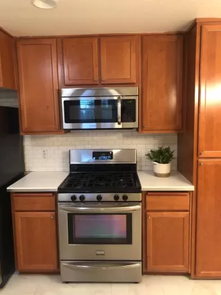 Photo #4: 19081685 Listing 