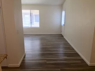 Photo #4: 19081716 Listing 