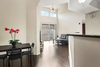 Photo #5: 19081721 Listing