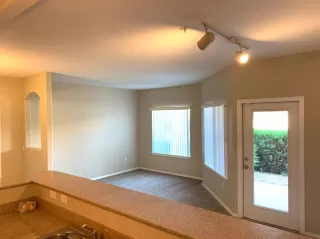 Photo #6: 19081738 Listing 