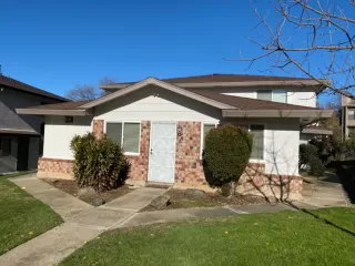 Photo #1: 19081940 Listing 