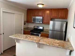 Photo #2: 19081940 Listing 
