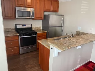 Photo #3: 19081940 Listing 