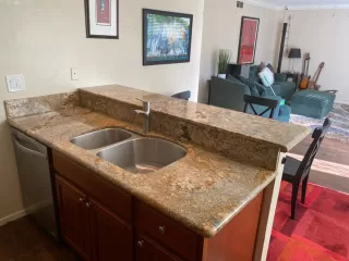 Photo #5: 19081940 Listing 