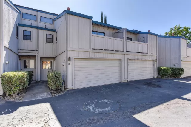 MLS: 19082032 Condo For Sale