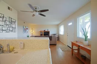 Photo #4: 19082109 Listing 