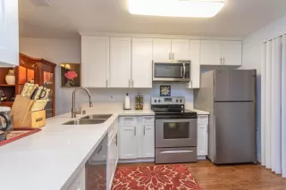 Photo #4: 19082160 Listing 