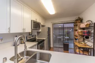 Photo #6: 19082160 Listing 