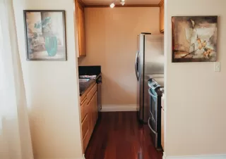 Photo #3: 19082361 Listing 